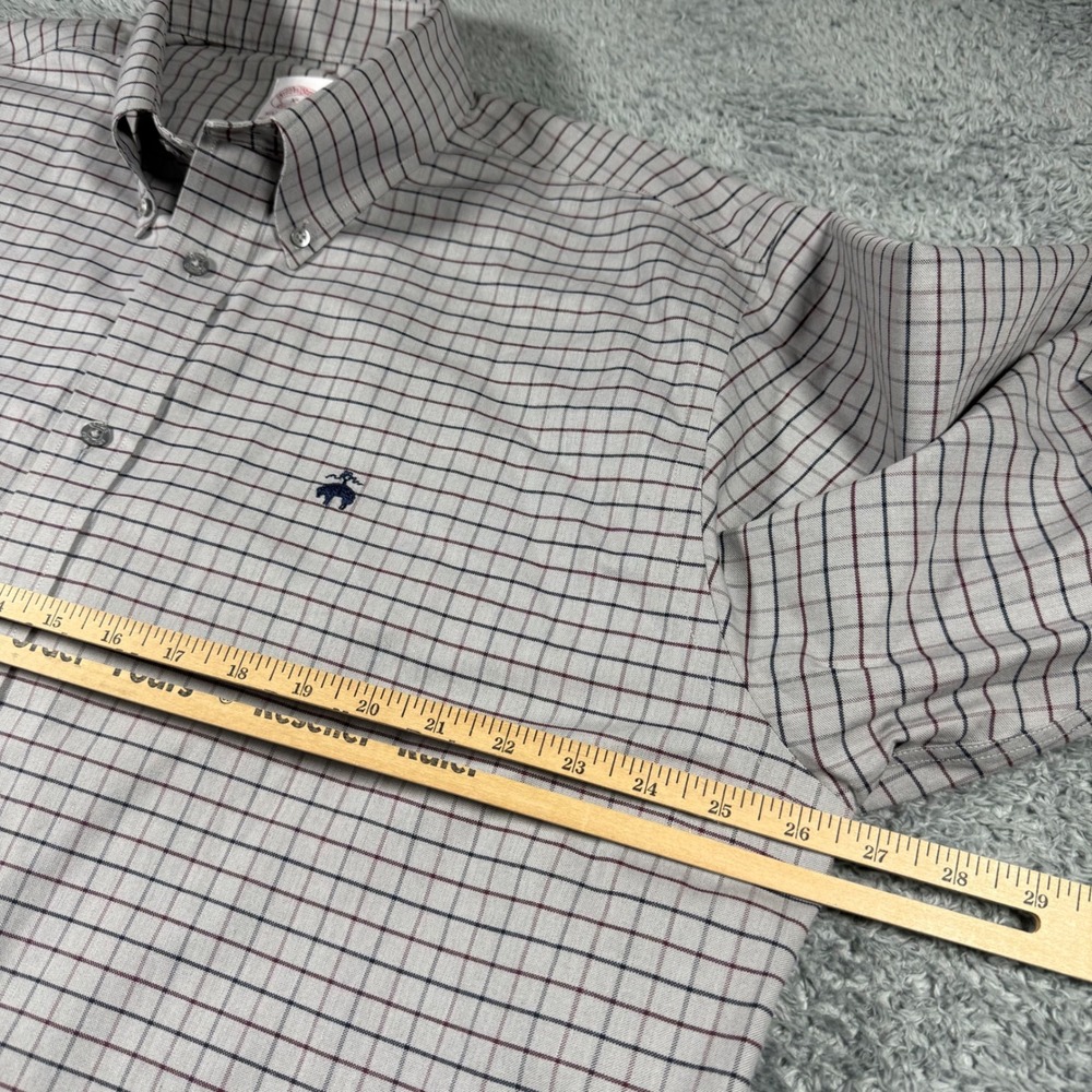 Brooks Brothers Oxford Button Down Shirt Mens XL Grey Madison Plaid Chest Logo - Picture 5 of 6